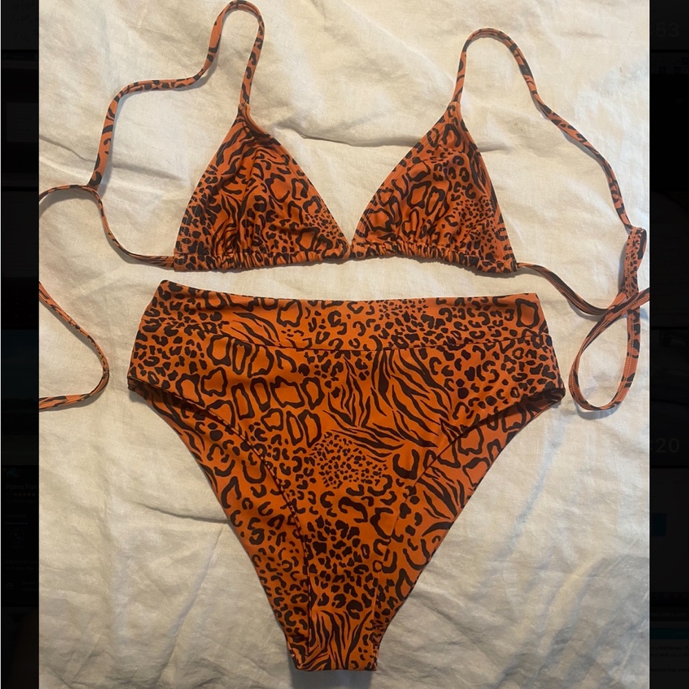 Kulani Kinis Animal Oasis bikini set.